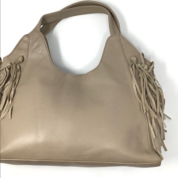 SALE❗️BOHO CHIC TASSELED LEATHER BAG/TOTE - Picture 14 of 16